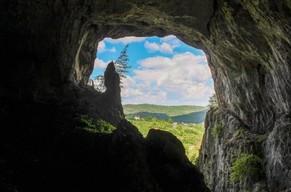 Potpećka pećina